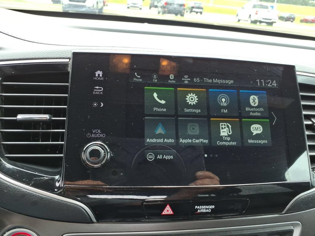 Used 2022 Honda Pilot Sport image 18