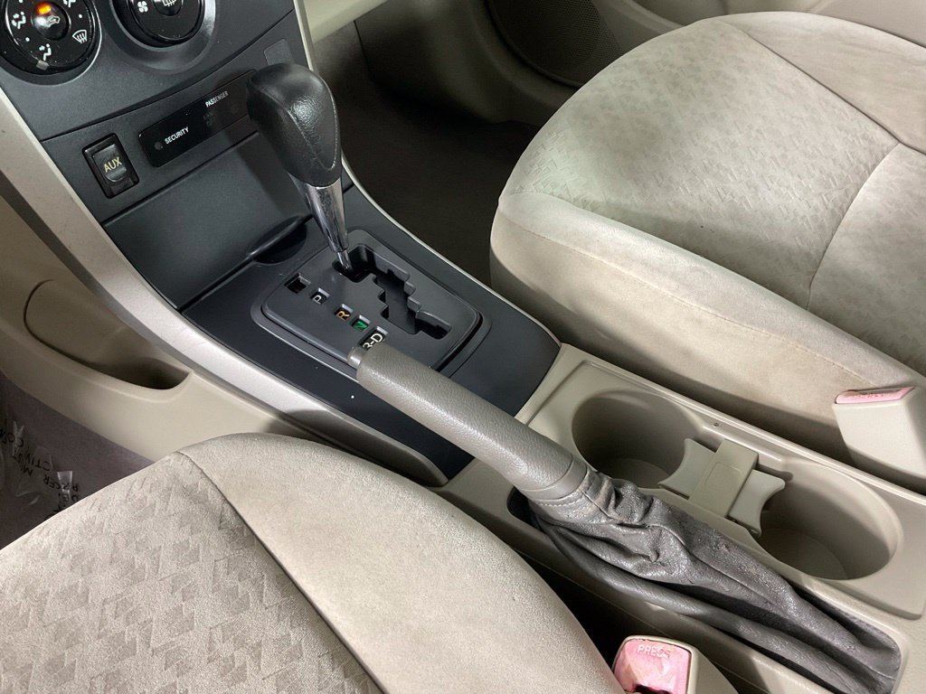Used 2009 Toyota Corolla LE FWD image 18
