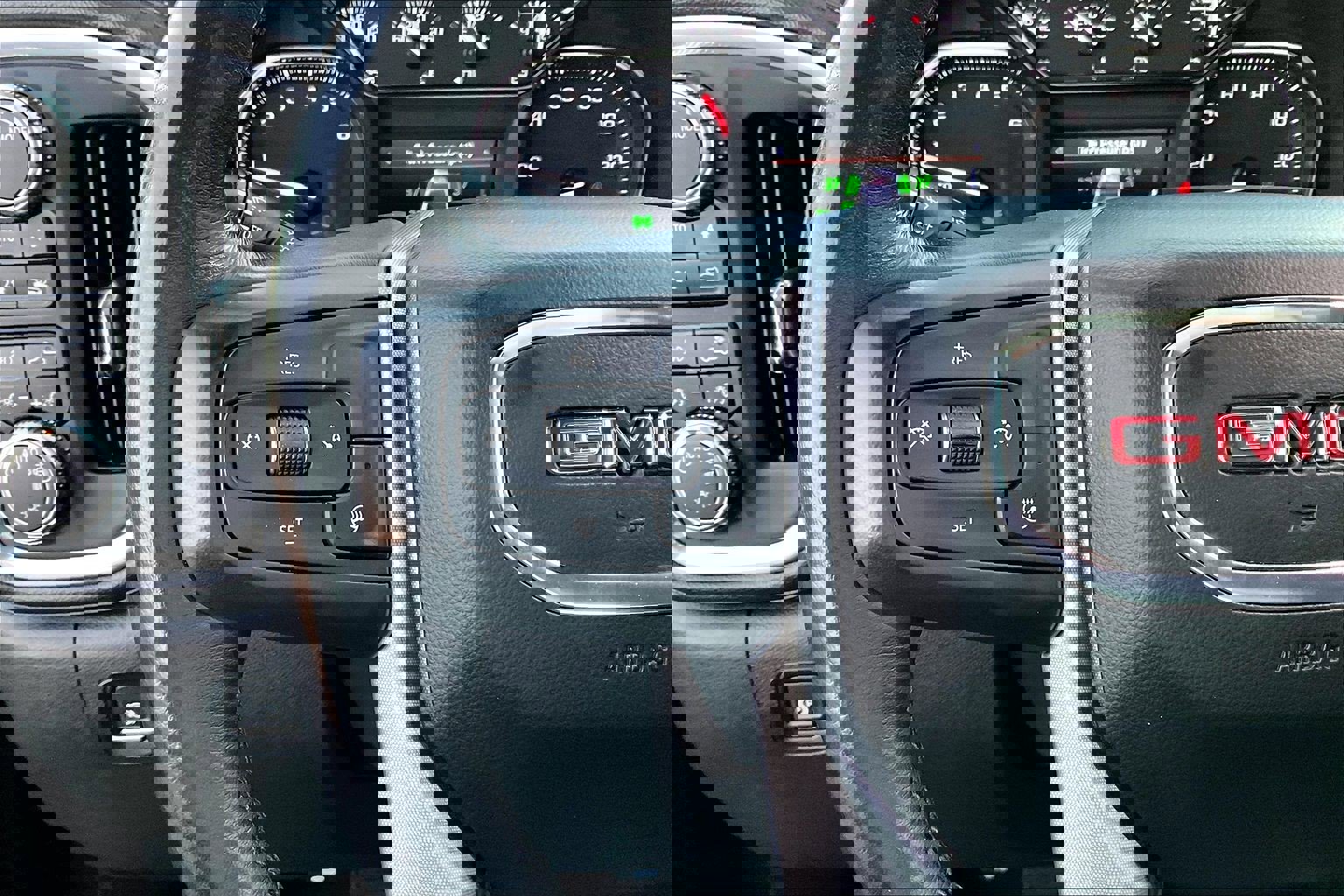 Used 2020 GMC Sierra 1500 Elevation w/ Elevation Value Package image 13