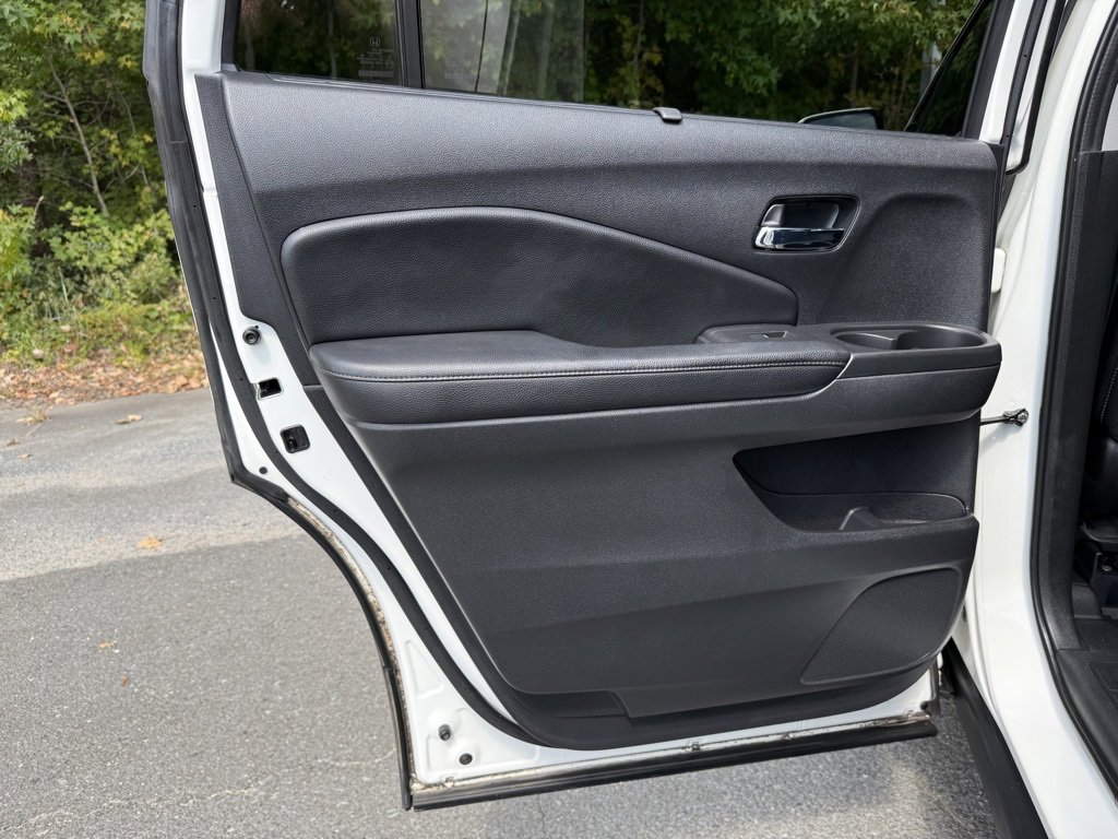 Used 2018 Honda Pilot Touring image 52