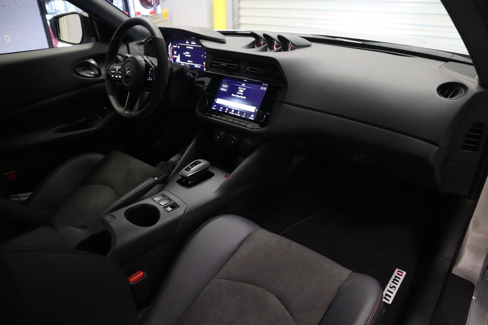 New 2025 Nissan Z NISMO w/ Floor Mat Package image 34
