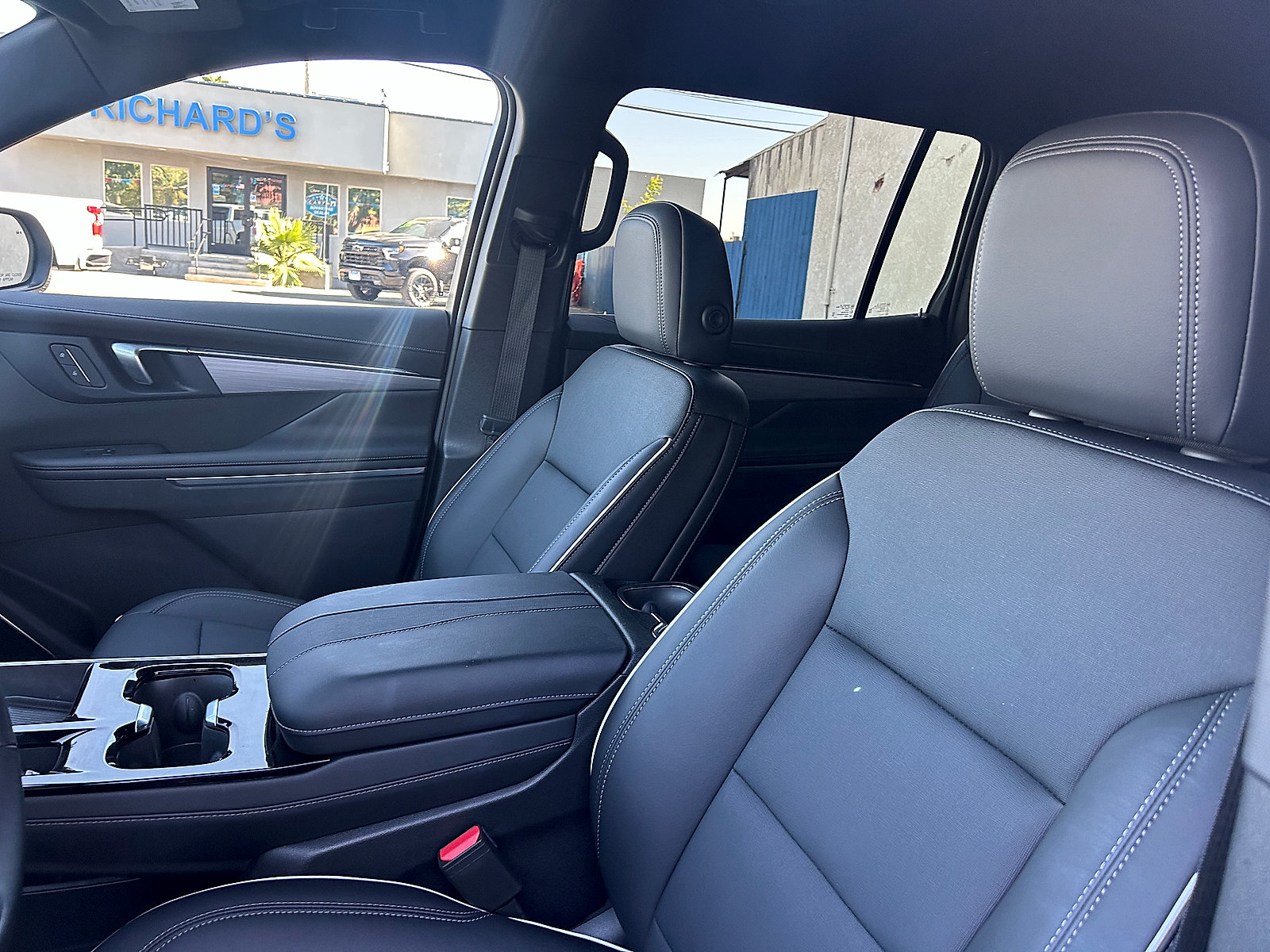 Used 2026 Buick Enclave Preferred FWD image 10