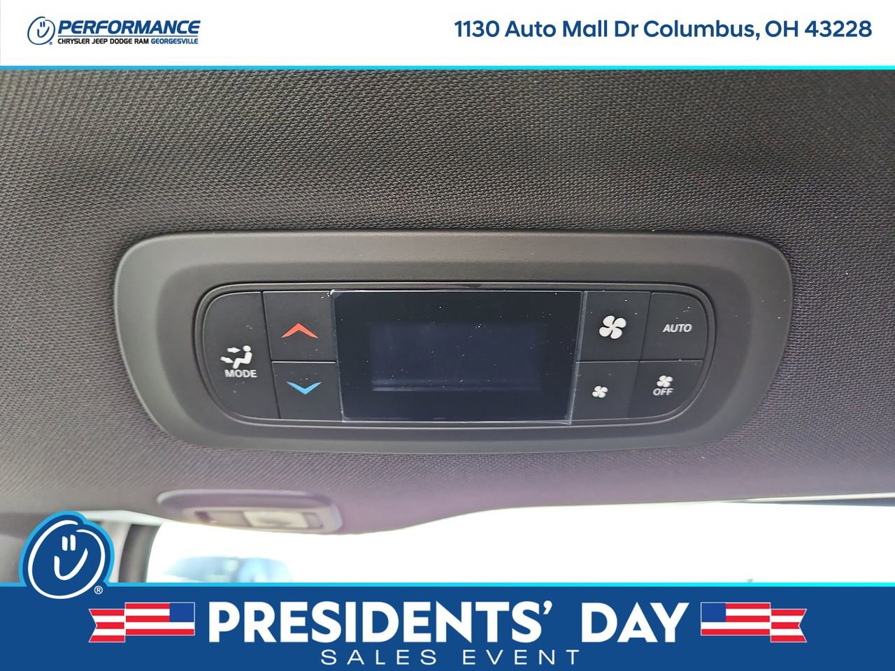 New 2026 Chrysler Pacifica Select image 16