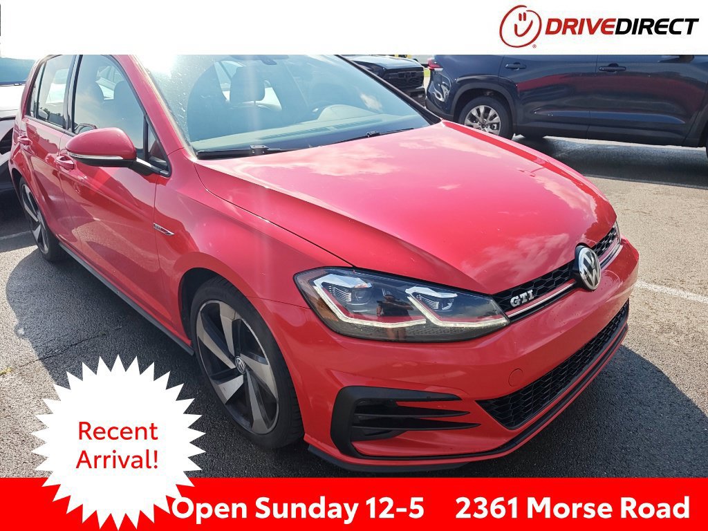 Used 2018 Volkswagen GTI SE FWD image 1