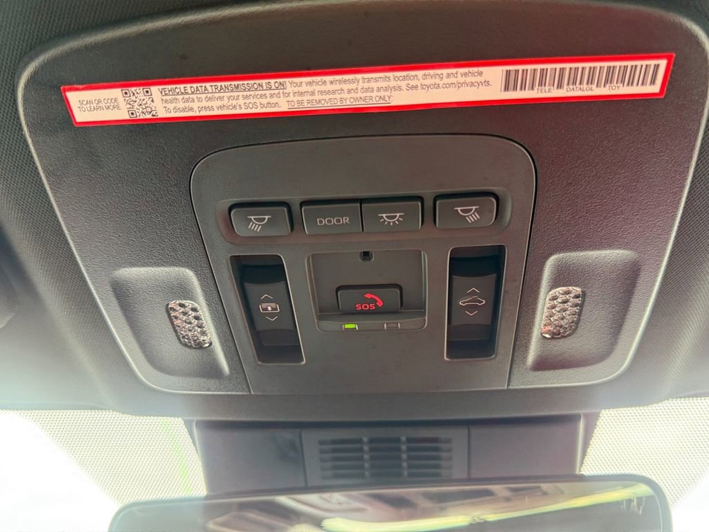 Used 2025 Toyota Camry XSE image 17