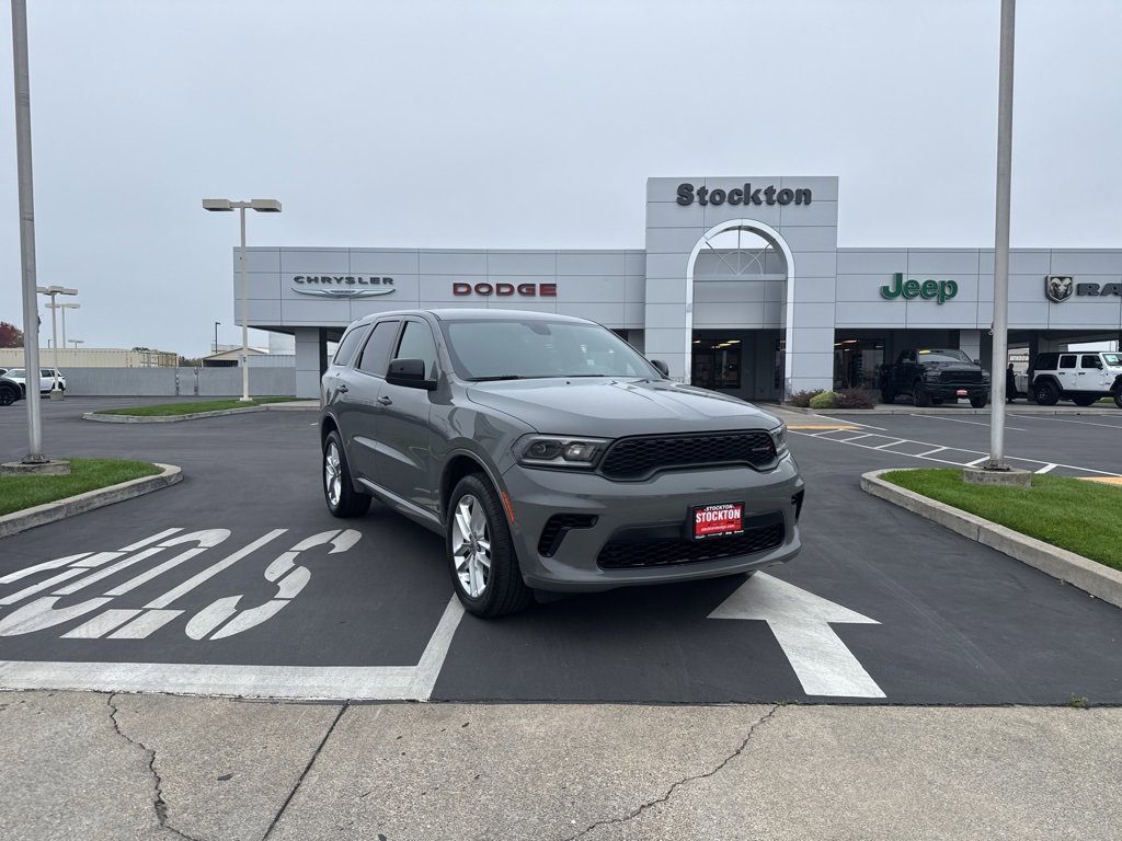 Used 2023 Dodge Durango GT image 1