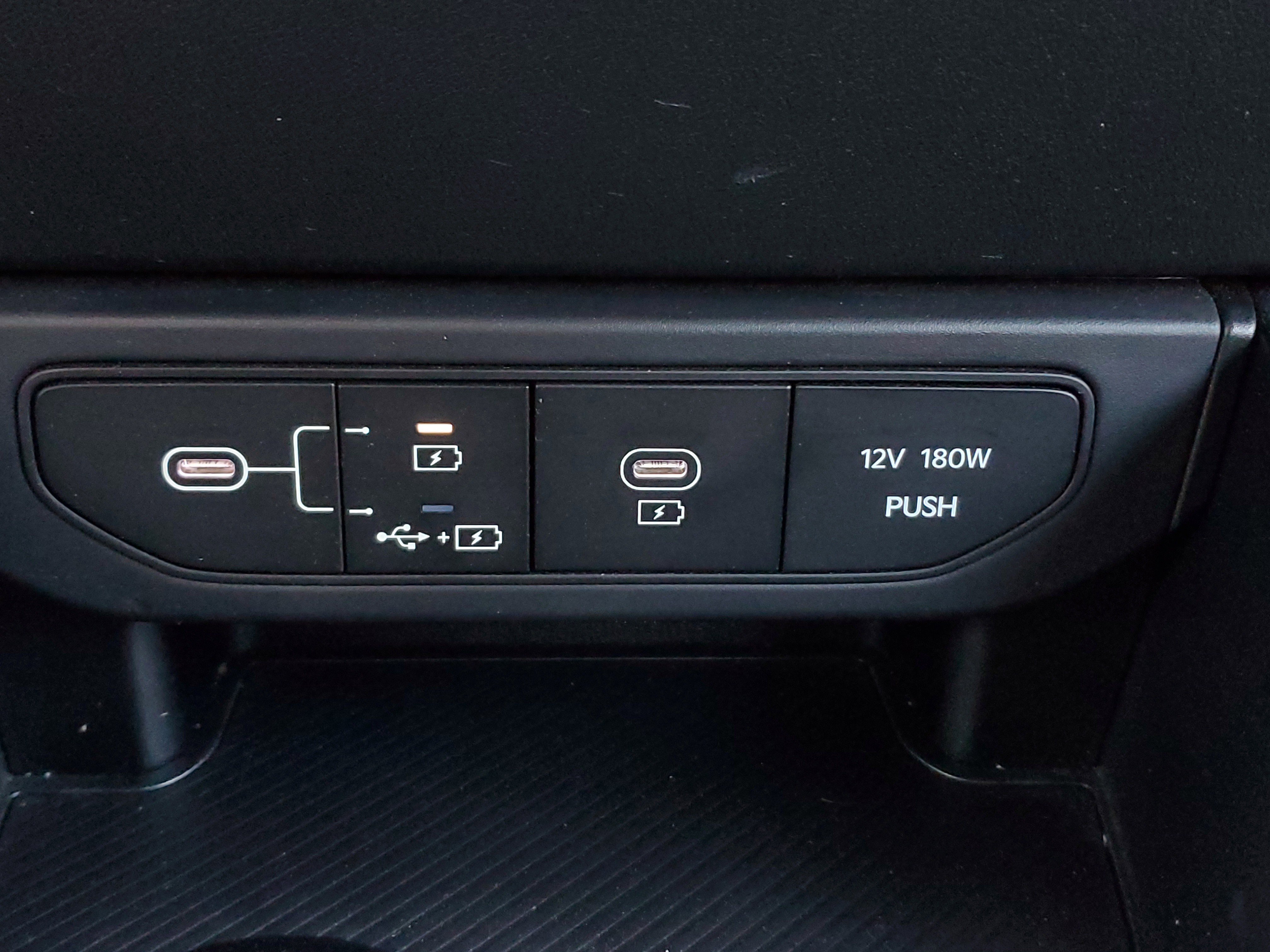 Used 2025 Kia K4 LX image 25