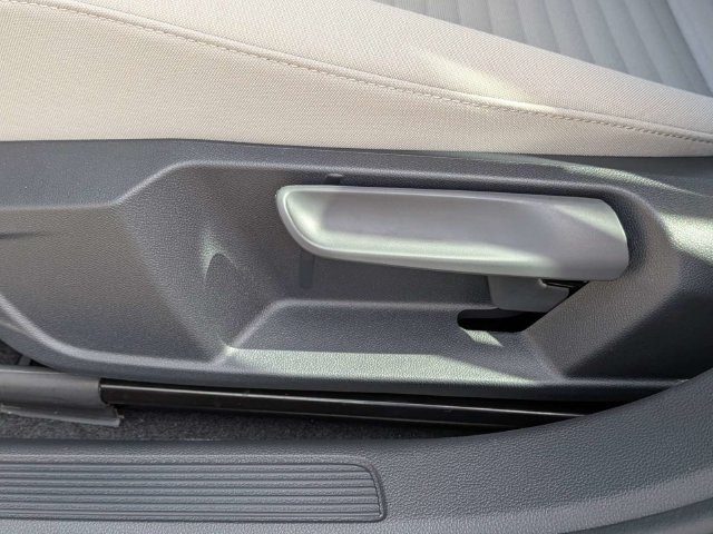 New 2027 Volkswagen Jetta S FWD image 19