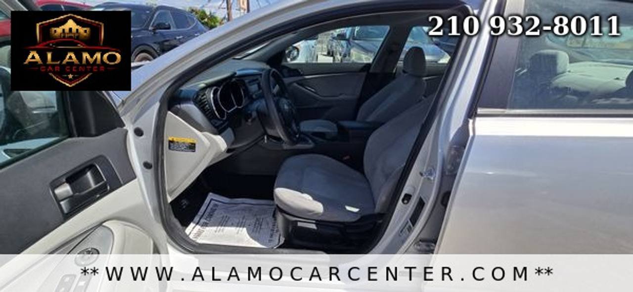 Used 2011 Kia Optima LX FWD image 29