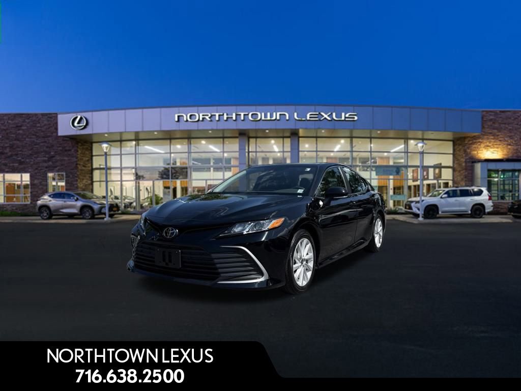 Used 2022 Toyota Camry LE