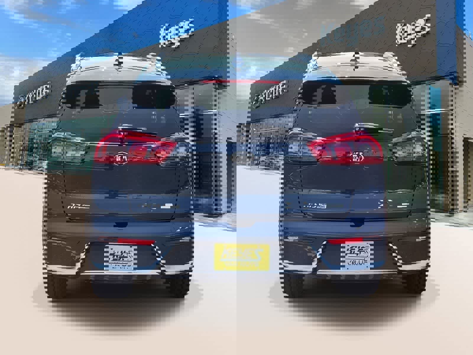 Used 2019 Kia Niro Touring image 6