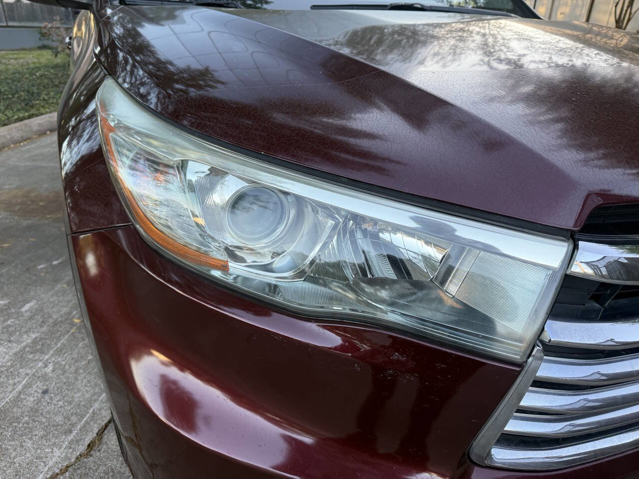 Used 2015 Toyota Highlander Plus FWD image 11