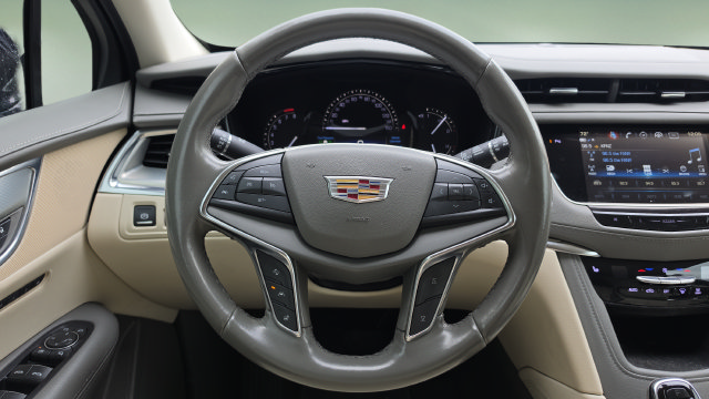 Used 2019 Cadillac XT5 Luxury AWD/4WD image 10