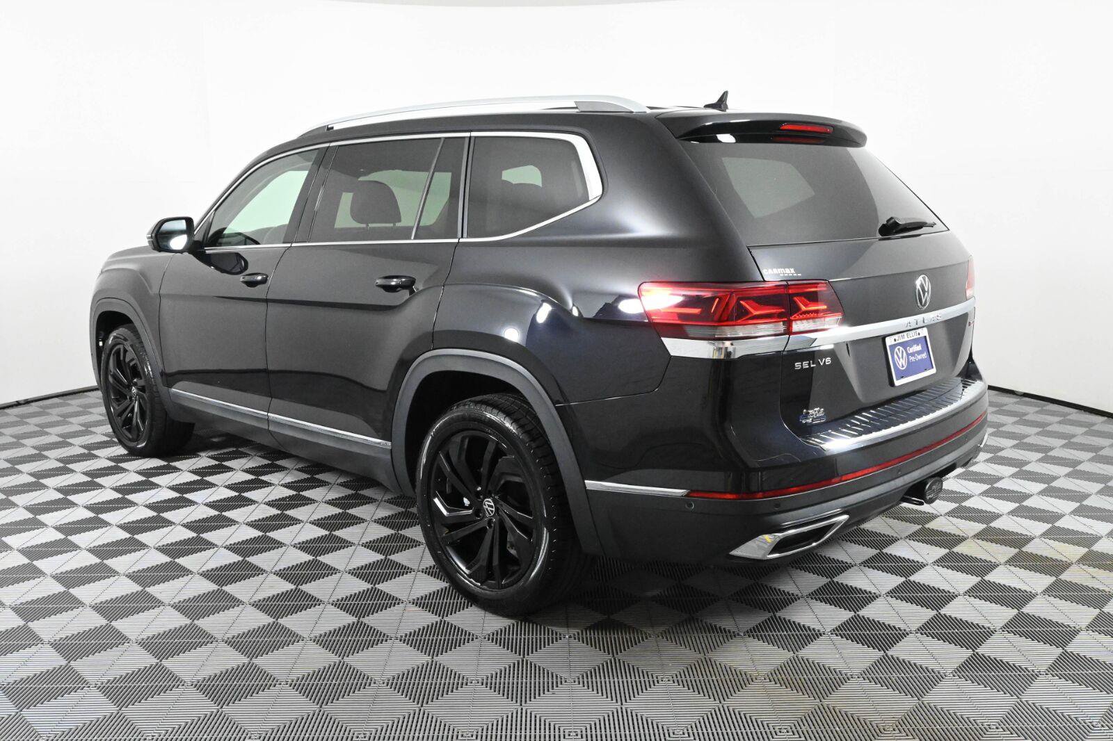 Certified 2021 Volkswagen Atlas SEL Premium AWD/4WD image 7