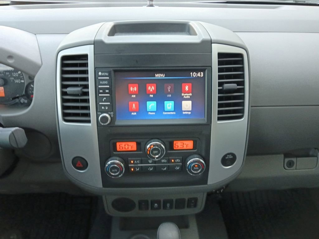 Used 2020 Nissan Frontier SV w/ Midnight Edition Floor Mats image 3