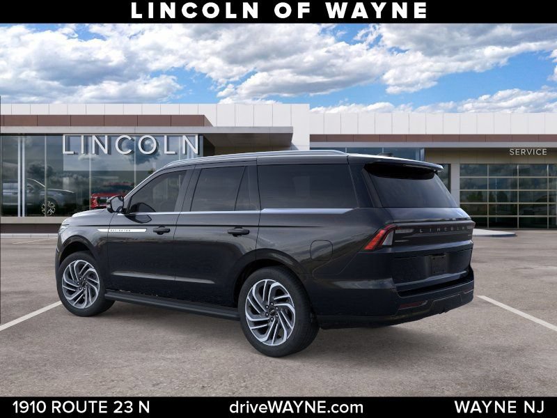 New 2026 Lincoln Navigator Premiere AWD/4WD image 5