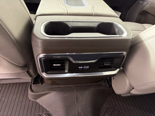Used 2022 Chevrolet Silverado 1500 LTZ AWD/4WD image 28