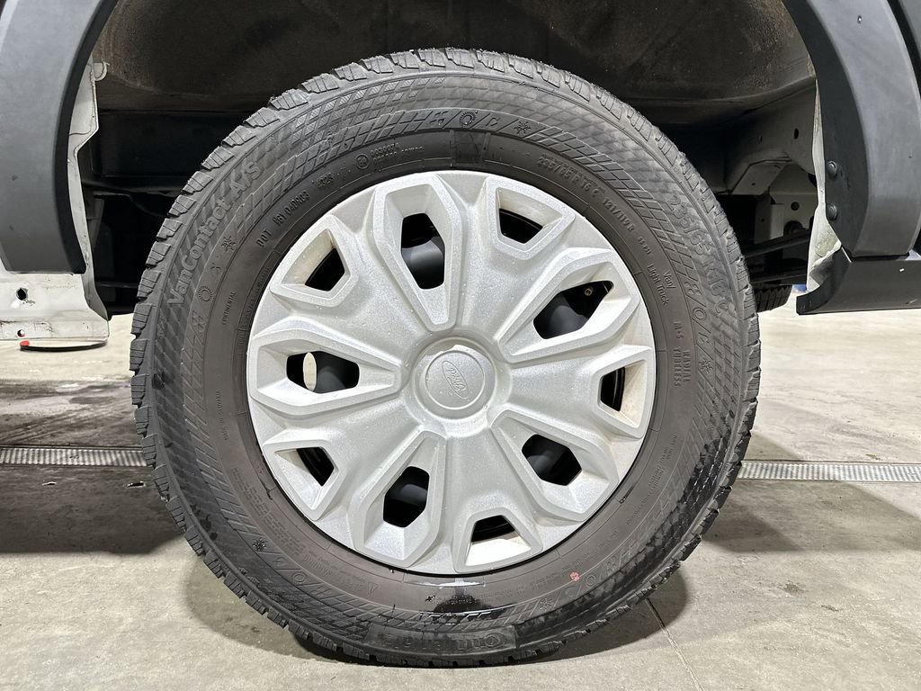 Used 2024 Ford Transit 250 Low Roof w/ Exterior Upgrade Package image 27