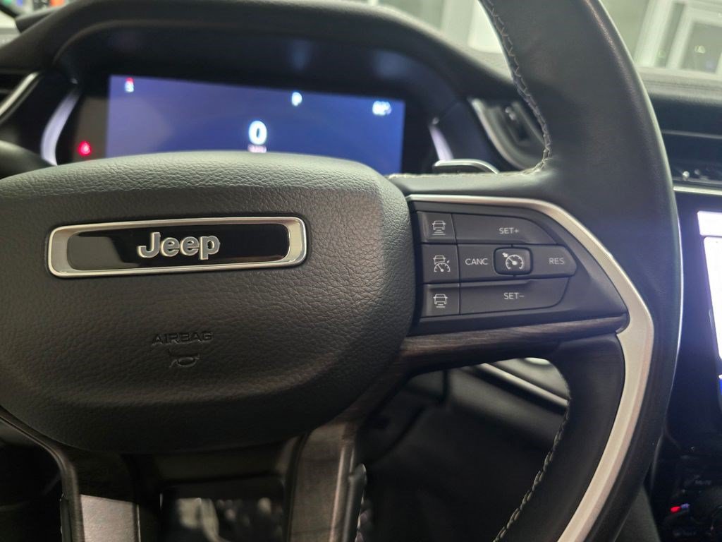 Used 2022 Jeep Grand Cherokee Limited RWD image 20
