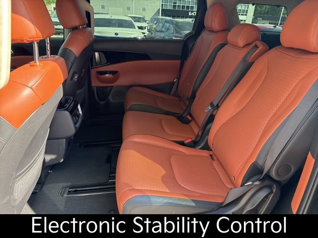 Used 2024 Kia Carnival SX Prestige FWD image 16