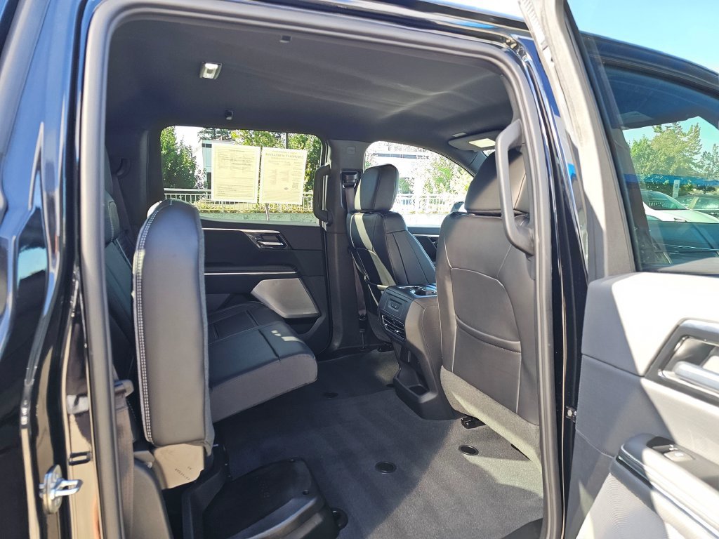 Used 2026 GMC Sierra EV Denali AWD/4WD image 14