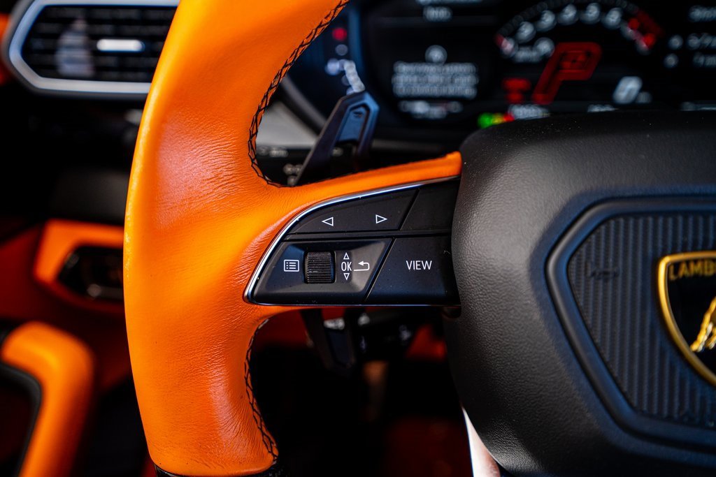 Used 2022 Lamborghini Urus image 57
