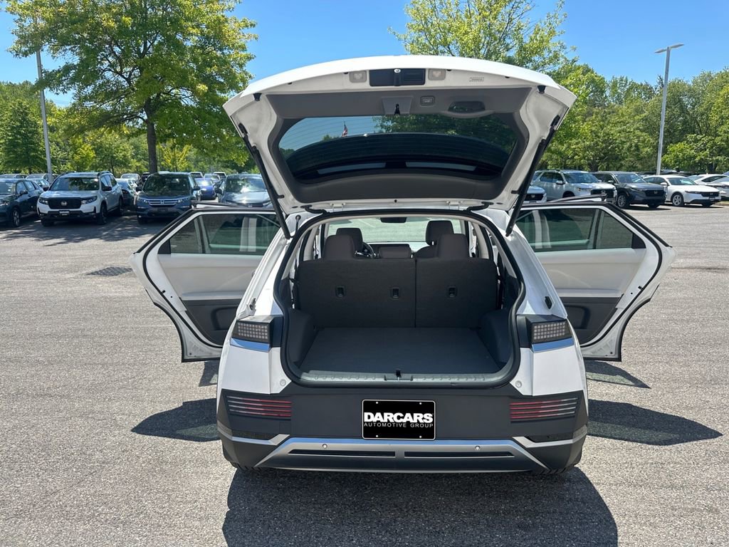 Used 2024 Hyundai Ioniq 5 SEL RWD image 26