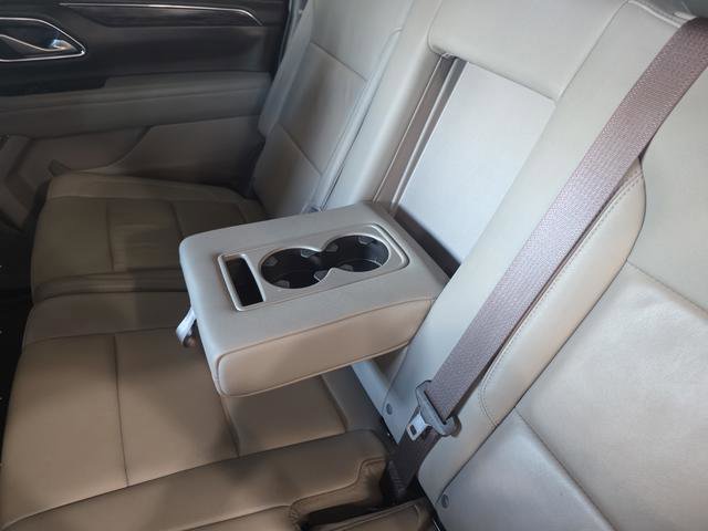 Used 2022 Chevrolet Suburban LT image 27