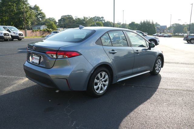 Used 2024 Toyota Corolla LE FWD image 8