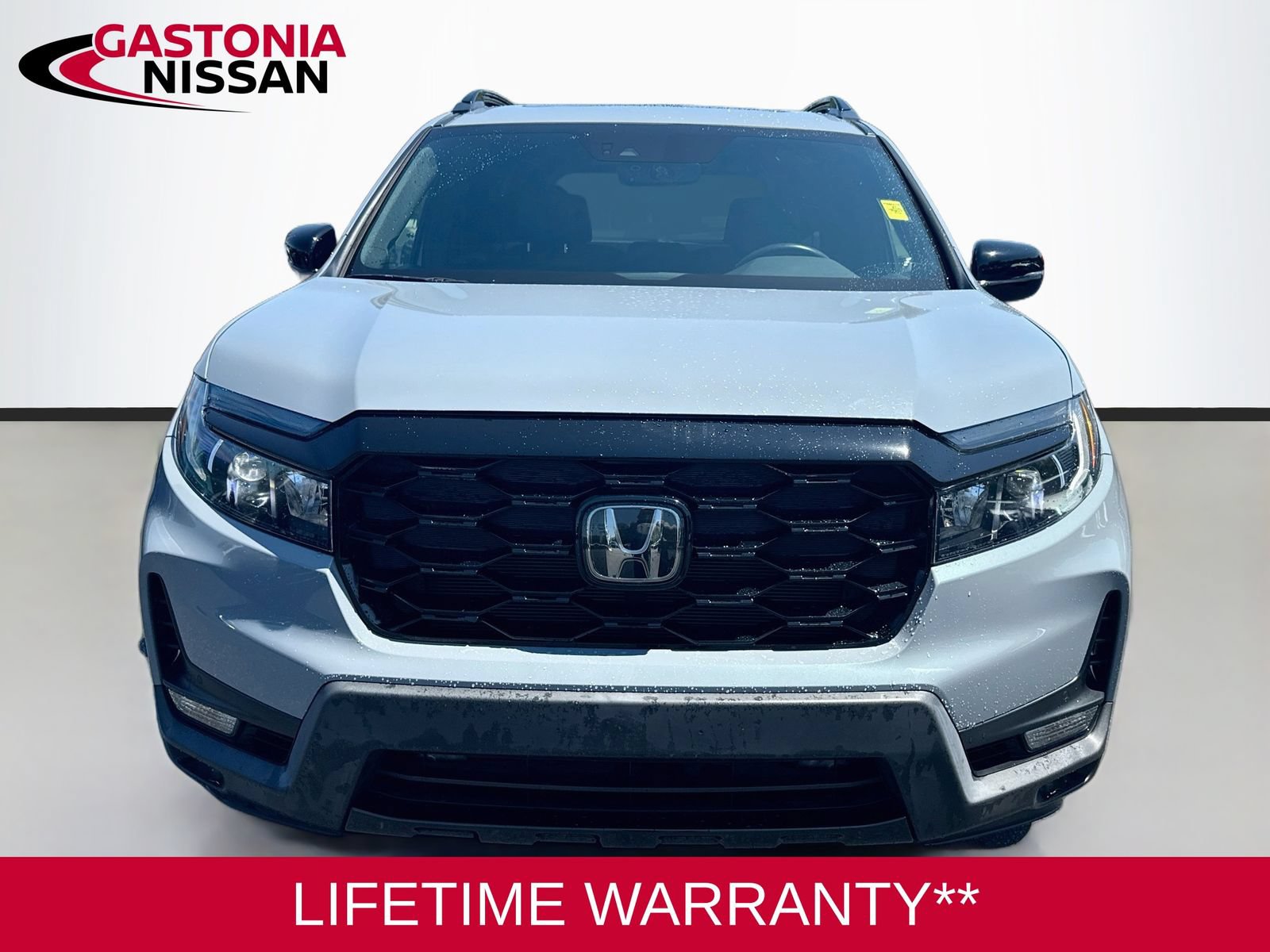 Used 2023 Honda Passport Elite image 2