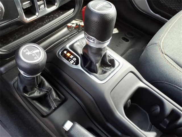 Used 2024 Jeep Gladiator Sport image 23