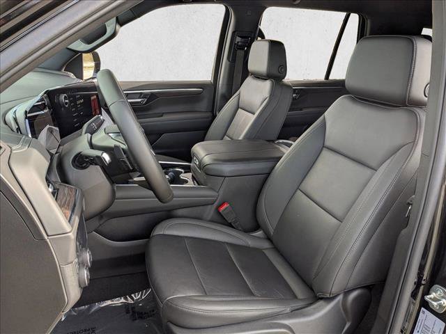 Used 2025 Chevrolet Tahoe LT AWD/4WD image 17