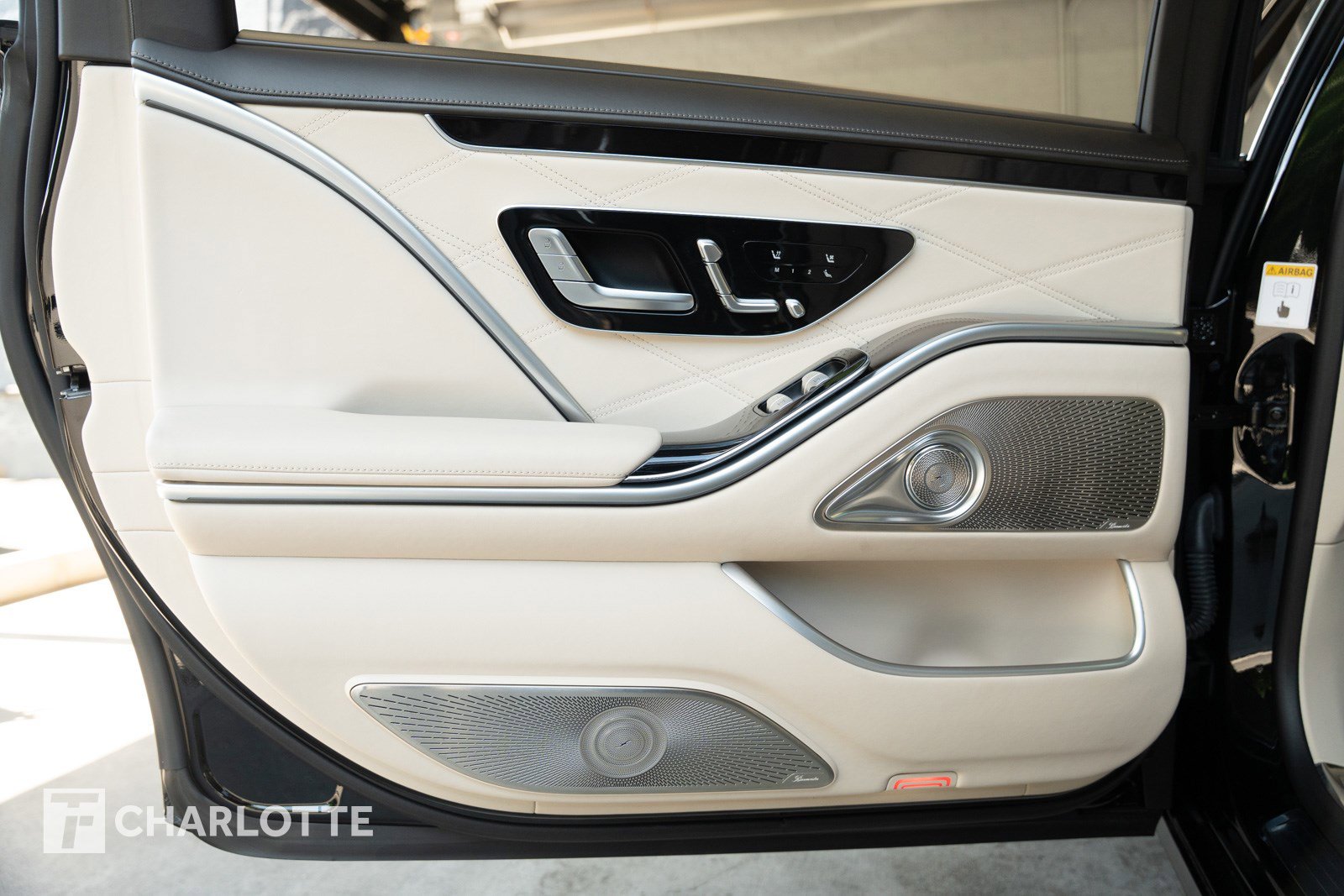 Used 2024 Mercedes-Benz Maybach S 680 4MATIC image 27