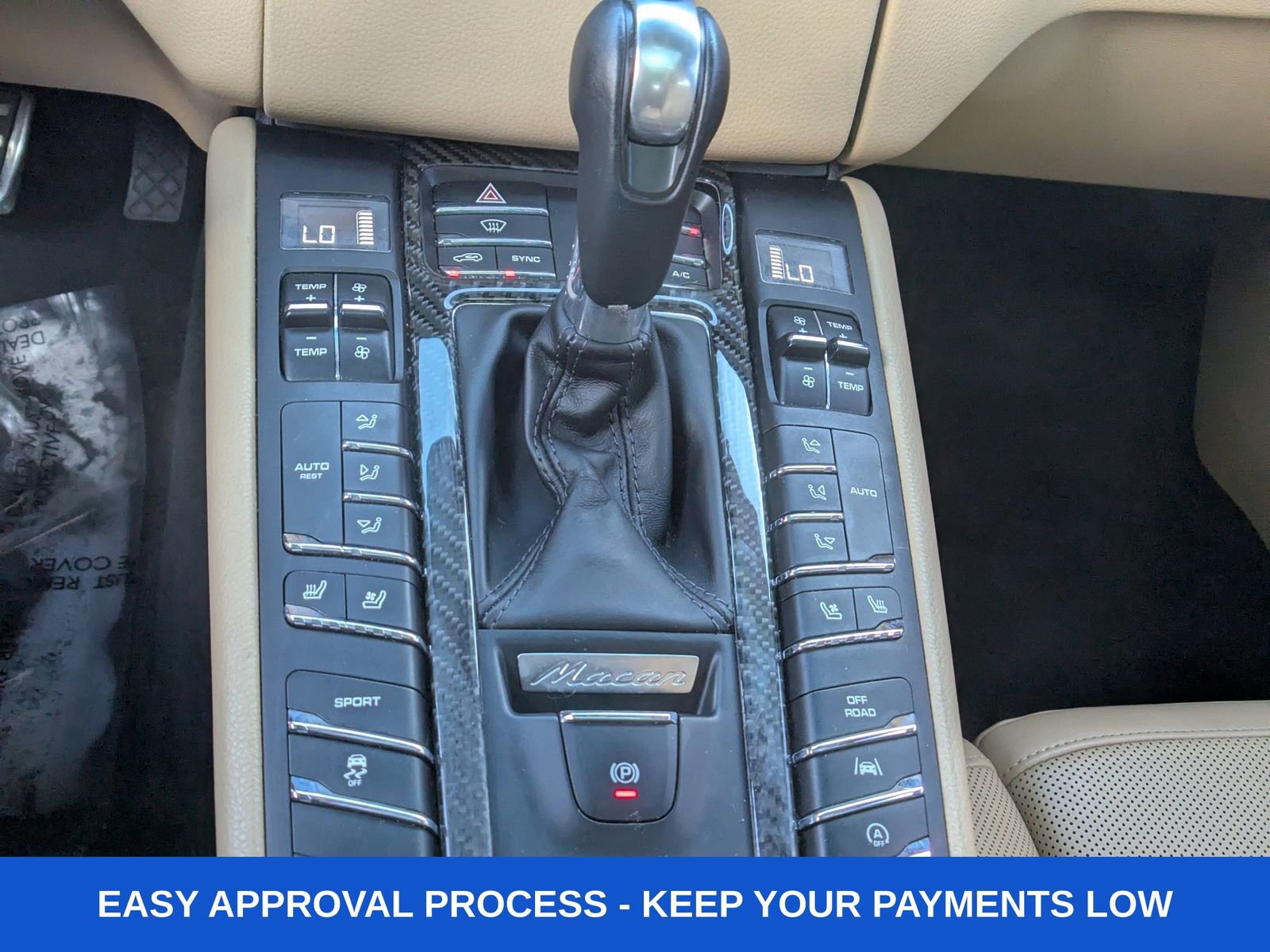 Used 2018 Porsche Macan image 30