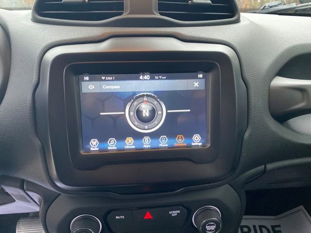 Used 2019 Jeep Renegade Altitude w/ Quick Order Package 2XM image 12