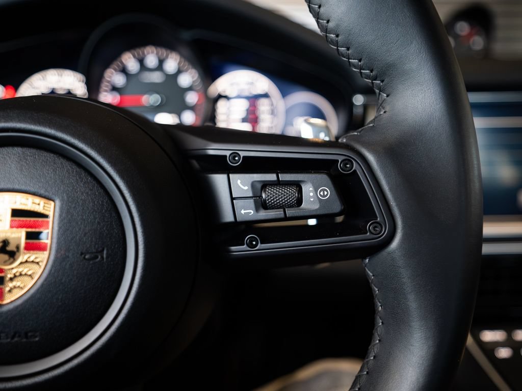 Certified 2023 Porsche Panamera image 16