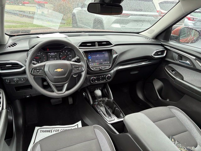 Used 2021 Chevrolet TrailBlazer LT w/ Sun and Liftgate Package AWD/4WD image 11