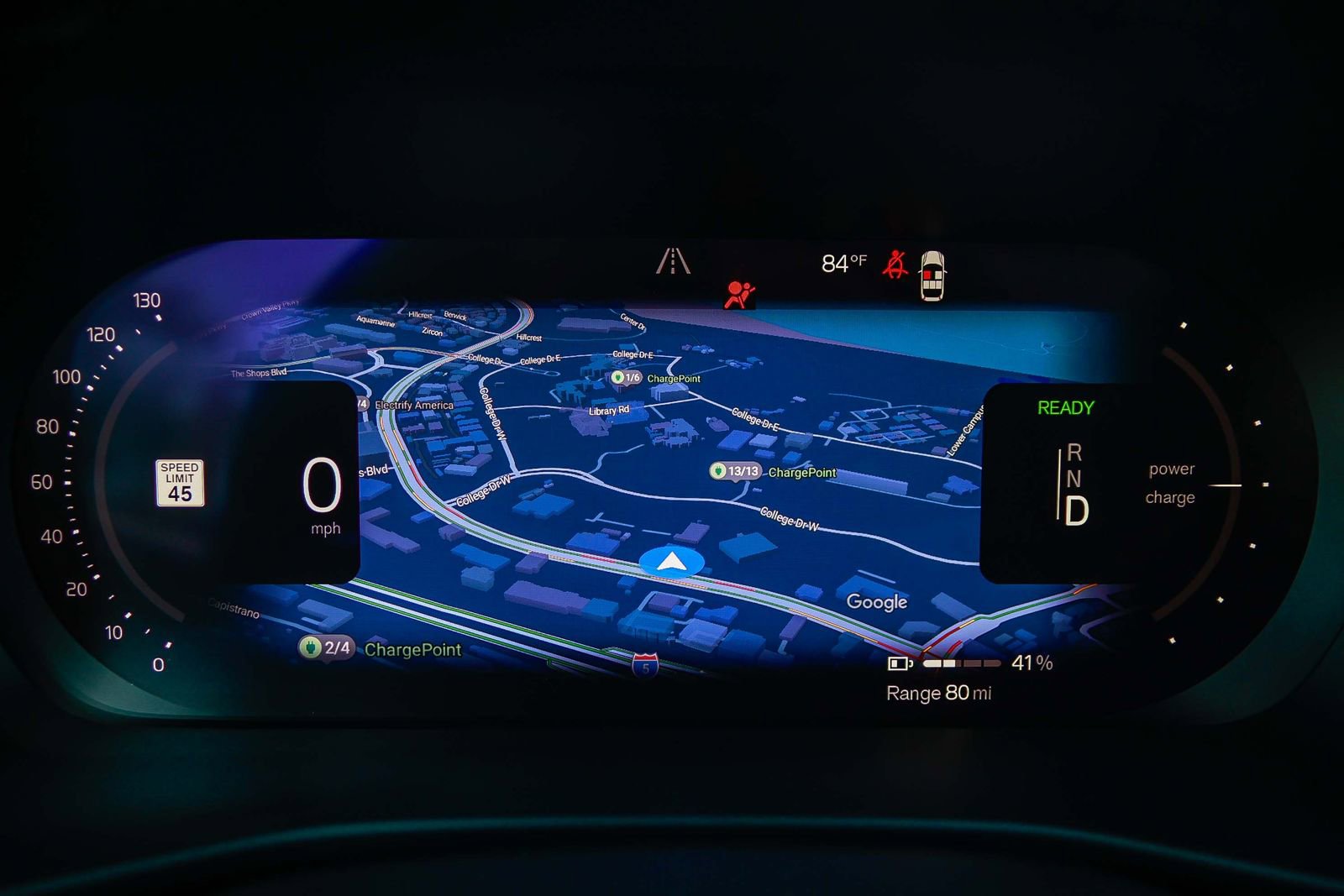 Used 2023 Volvo XC40 Recharge Plus image 26