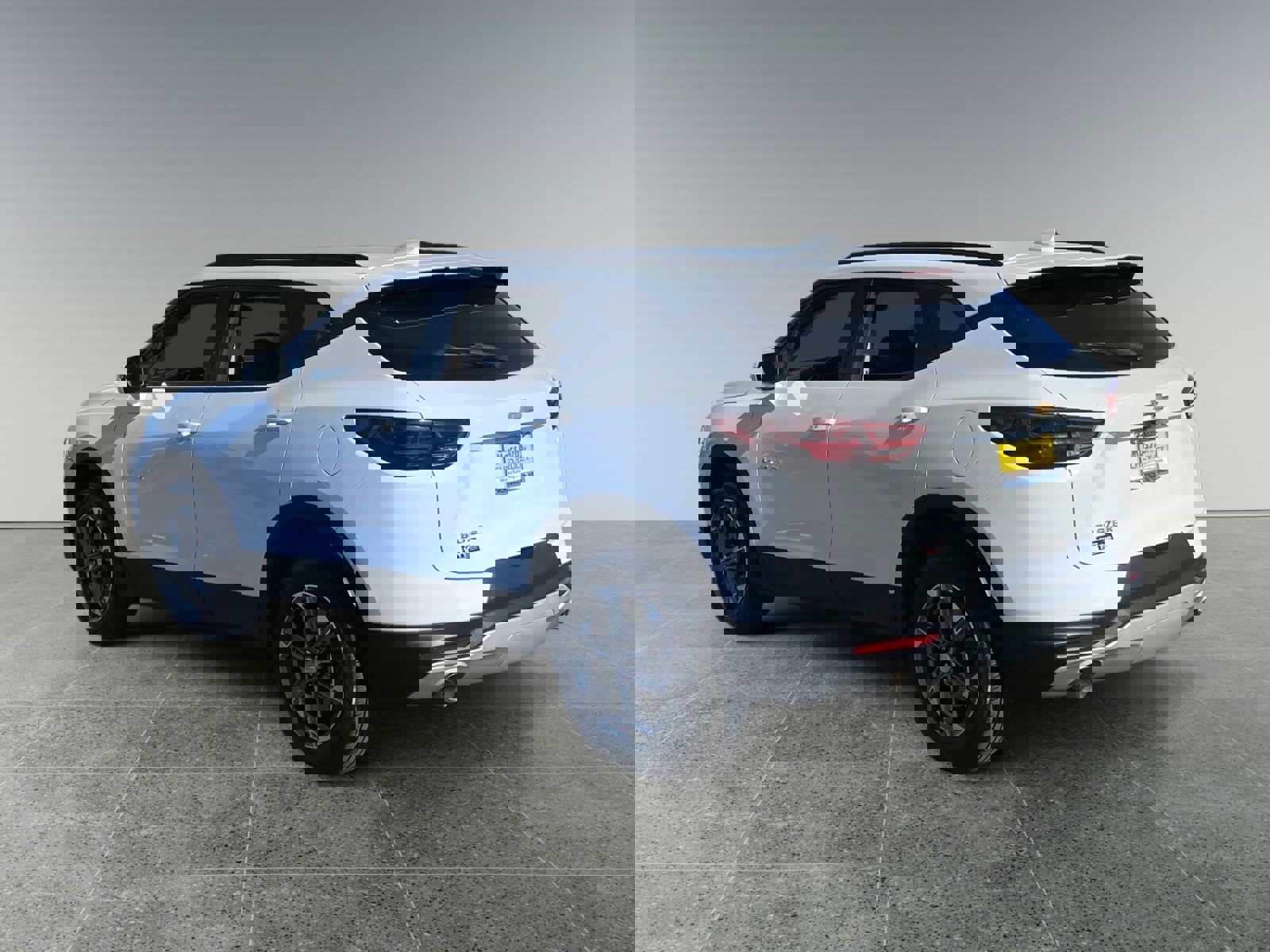 Used 2024 Chevrolet Blazer LT image 3