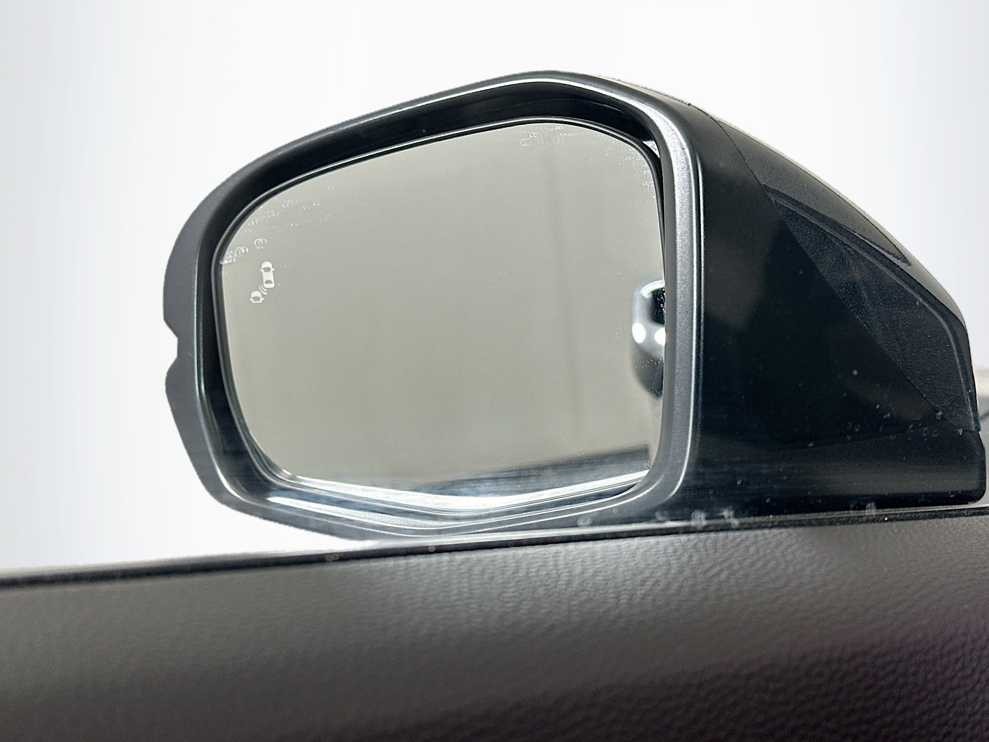Used 2024 Honda CR-V EX-L image 16