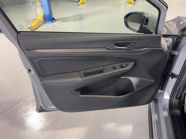 New 2025 Volkswagen GTI Autobahn image 9