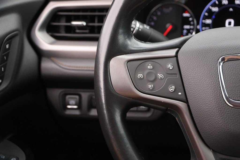 Used 2022 GMC Acadia AT4 w/ Technology Package AWD/4WD image 13