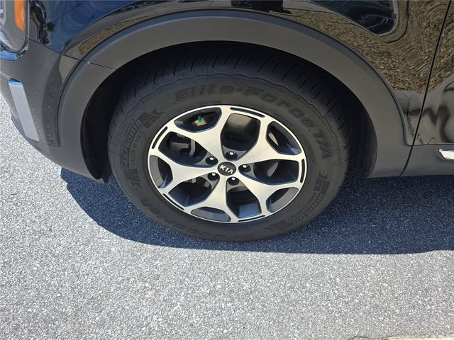 Used 2020 Kia Telluride EX AWD/4WD image 11