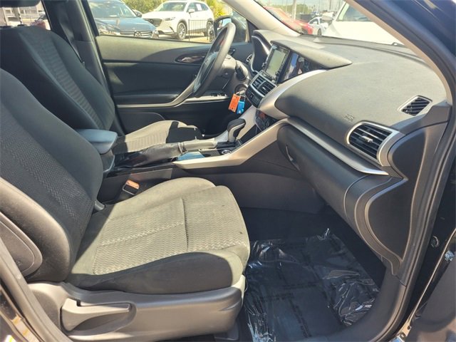 Used 2020 Mitsubishi Eclipse Cross ES image 14