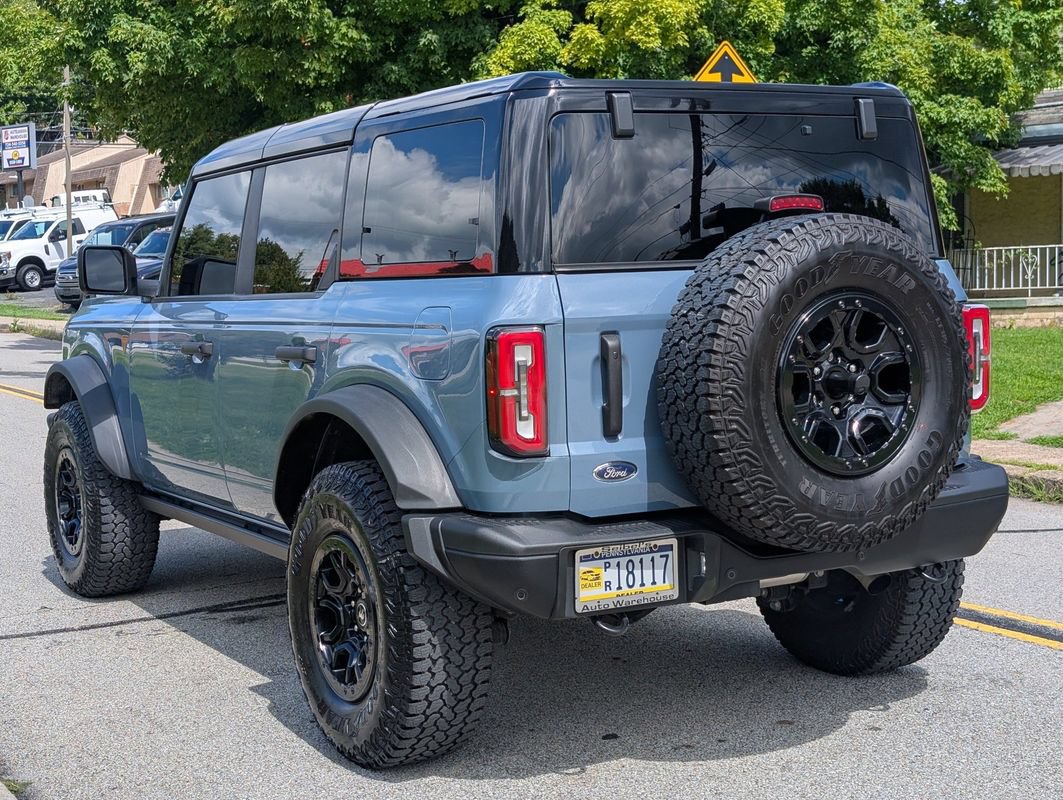 Used 2025 Ford Bronco Badlands AWD/4WD image 11