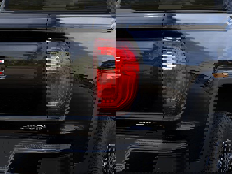 New 2026 GMC Canyon Denali image 38