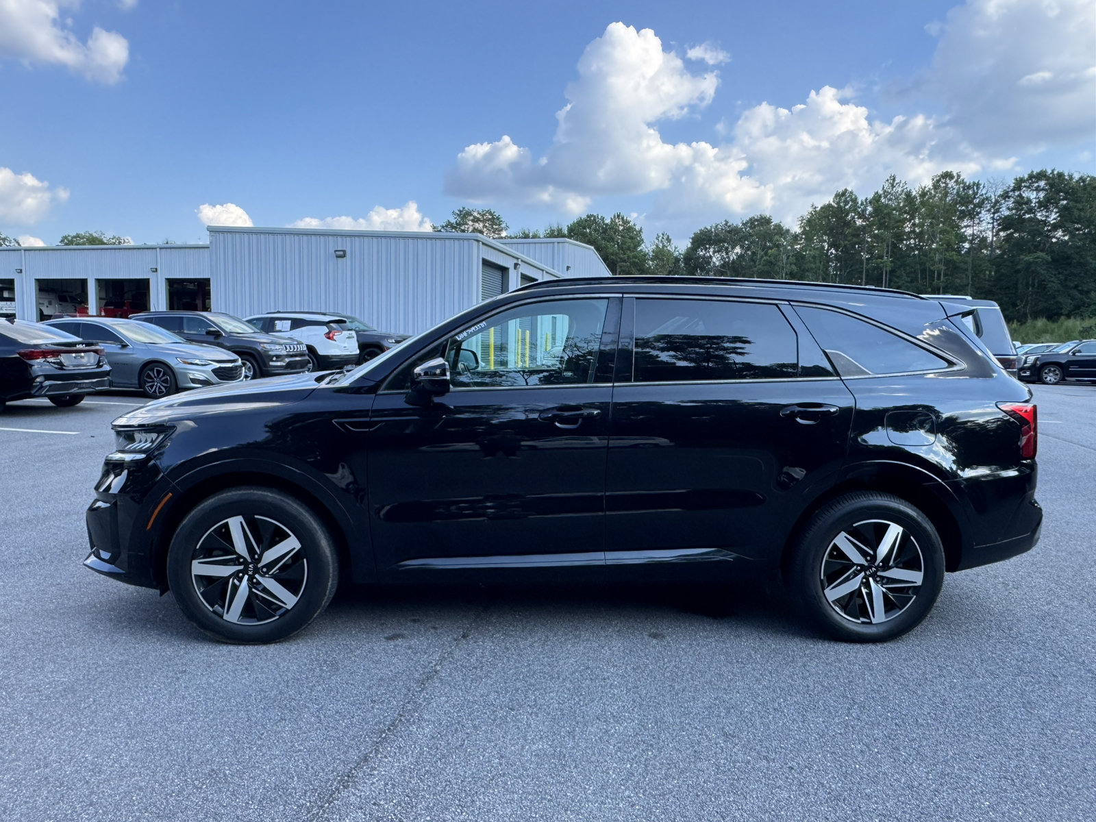 Used 2021 Kia Sorento EX FWD image 8