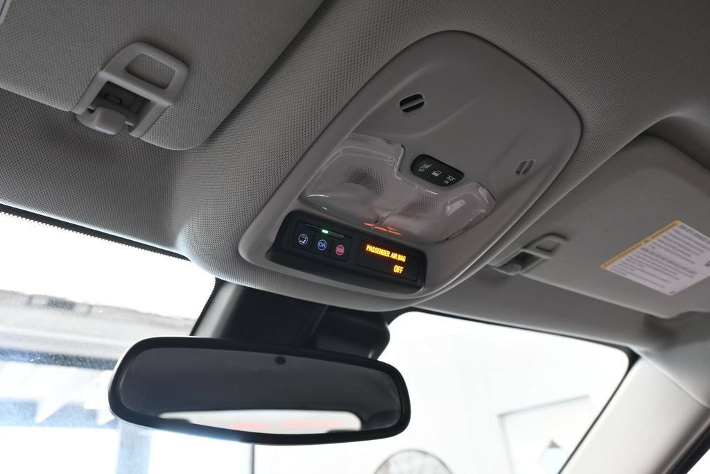 Used 2023 Chevrolet TrailBlazer LT w/ Convenience Package FWD image 23