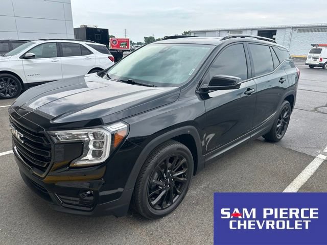 Used 2023 GMC Terrain SLT w/ Elevation Edition