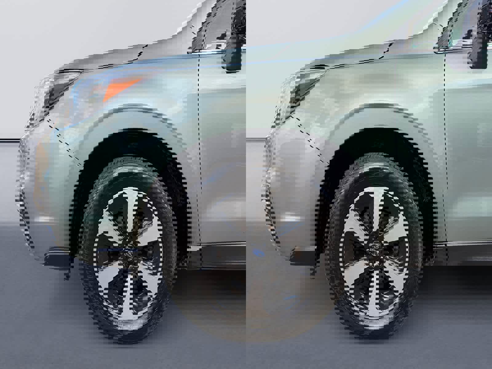 Used 2017 Subaru Forester 2.5i Limited w/ Popular Package #1 image 9